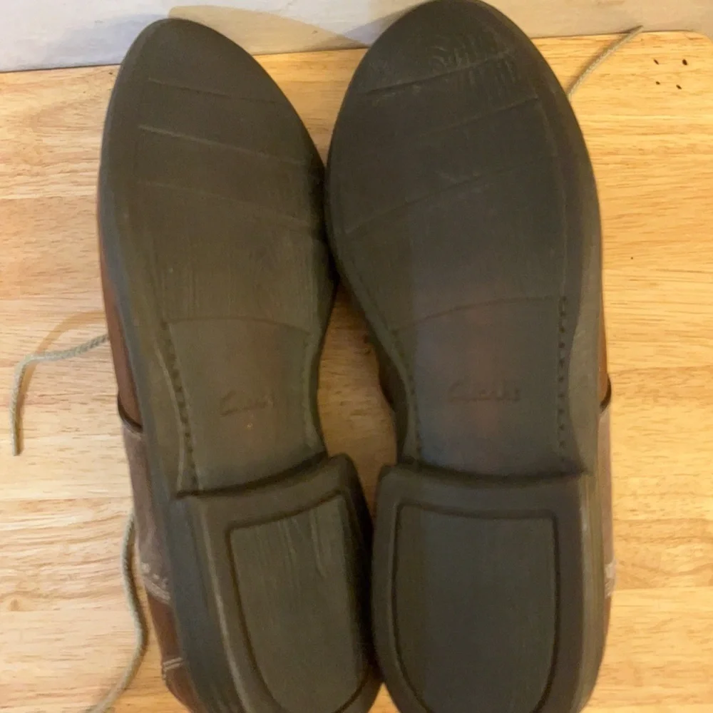 Clarks Collection Saddle Deisin Brown and Tan Men's Oxford Shoes